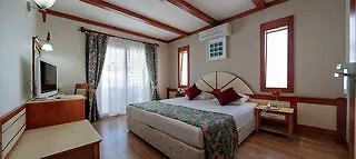 Hotel Alaiye Kleopatra 4*