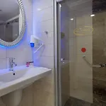 阿雷耶克娄巴特拉公寓酒店