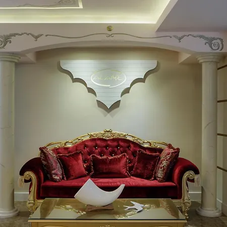 Alaiye Kleopatra מלון 4*