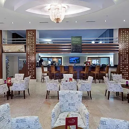 酒店 阿雷耶克娄巴特拉公寓酒店 阿拉尼亚