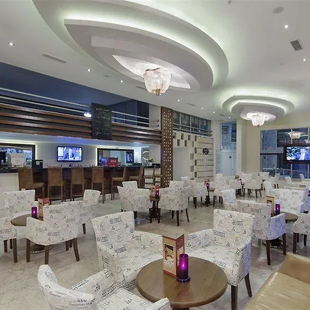 酒店 阿雷耶克娄巴特拉公寓酒店 阿拉尼亚