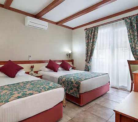 מלון Alaiye Kleopatra