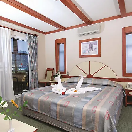 Alaiye Kleopatra אלאניה