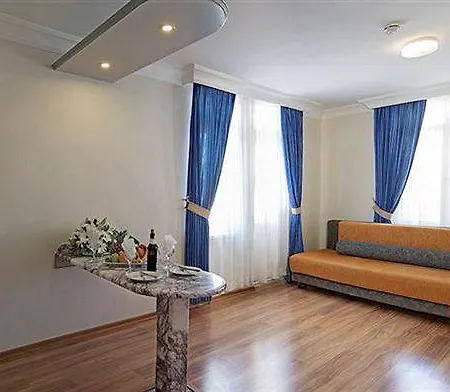 Alaiye Kleopatra 4*